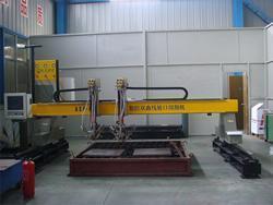 ماكينة القطع المنحني للألواح الفولاذية (صاج)